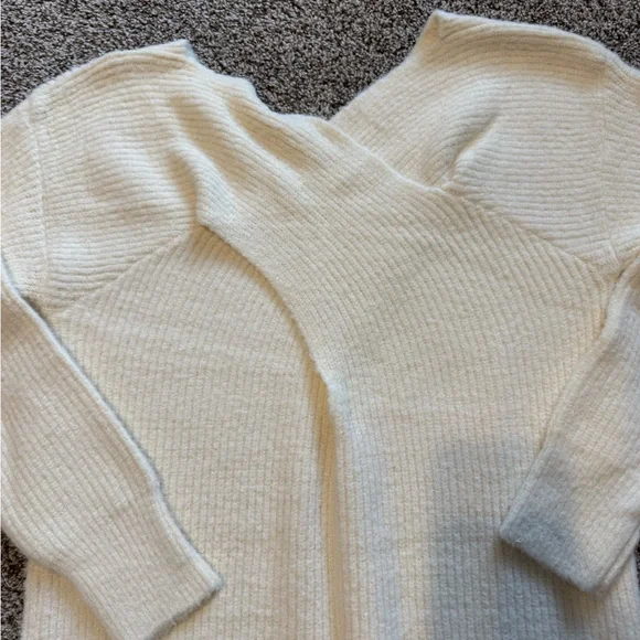 Hem & Thread Cream Criss Cross Back Sweater - Picture 6 of 6